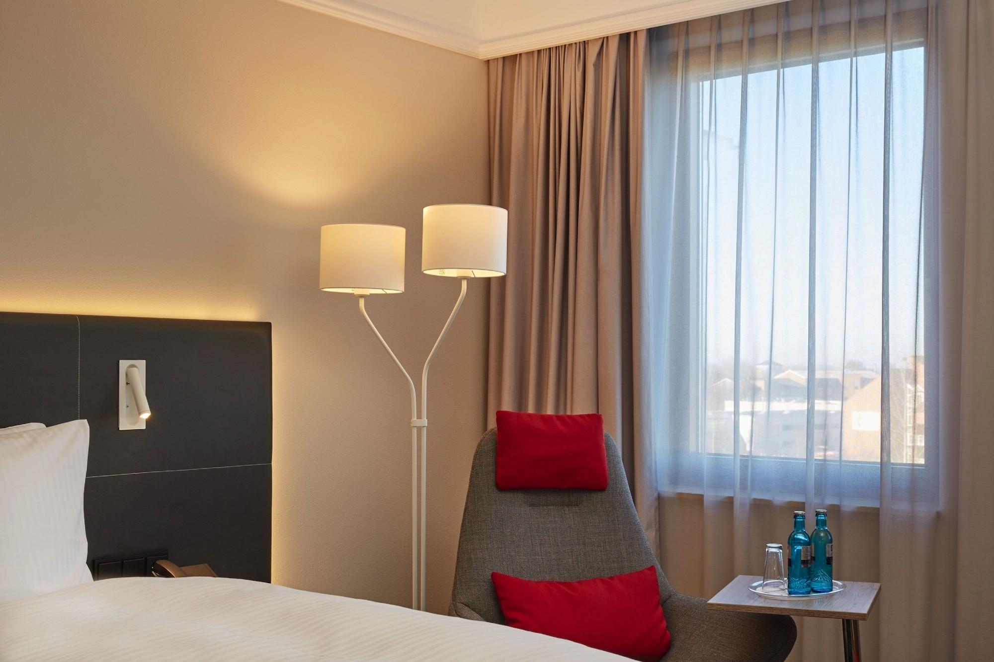 H4 Hotel Hannover Messe Laatzen Екстериор снимка
