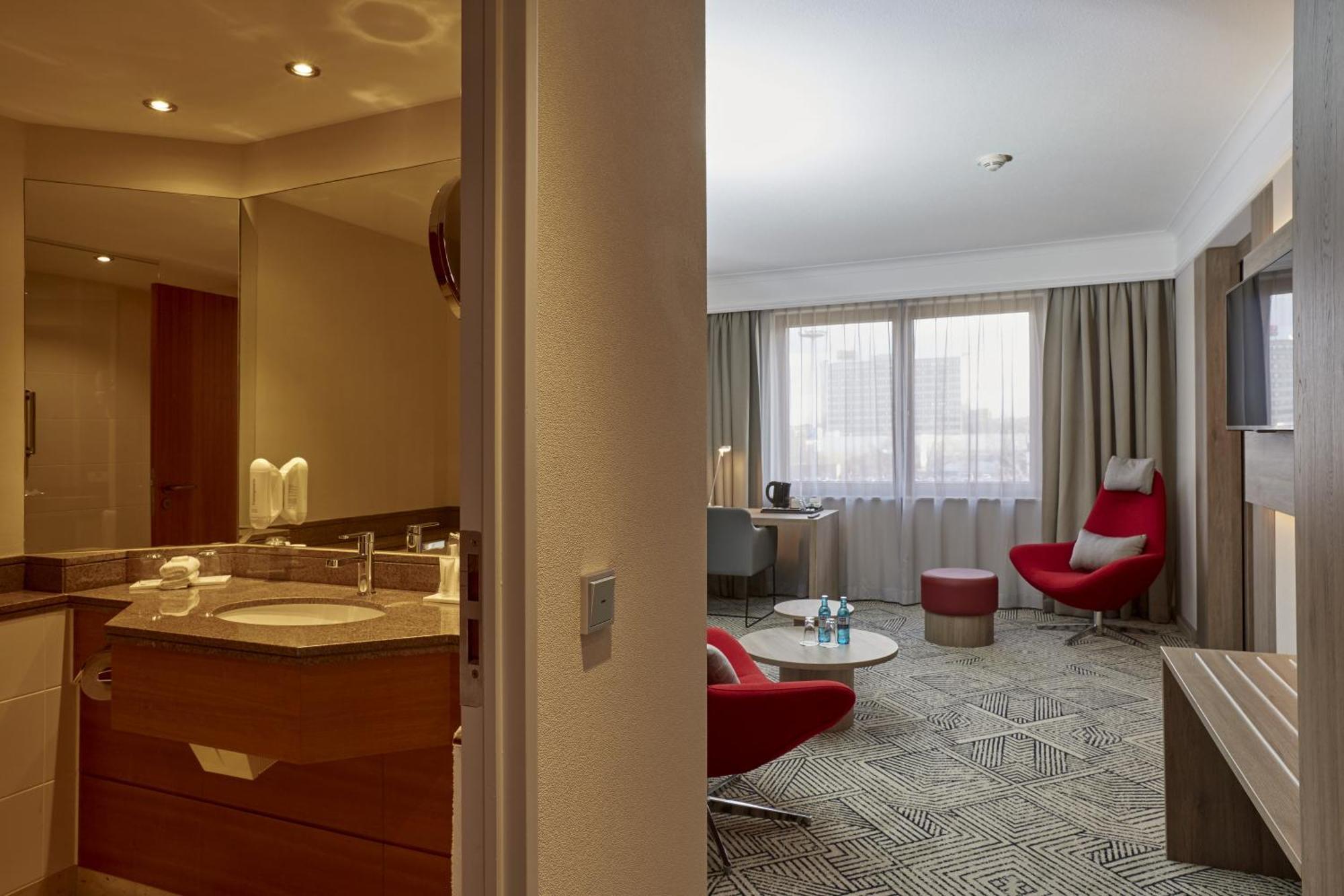H4 Hotel Hannover Messe Laatzen Екстериор снимка