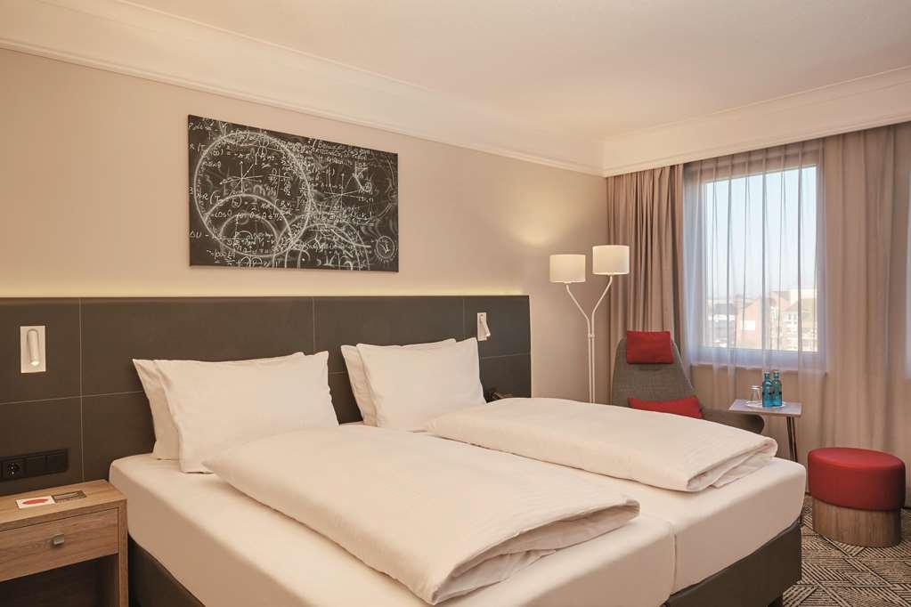 H4 Hotel Hannover Messe Laatzen Стая снимка