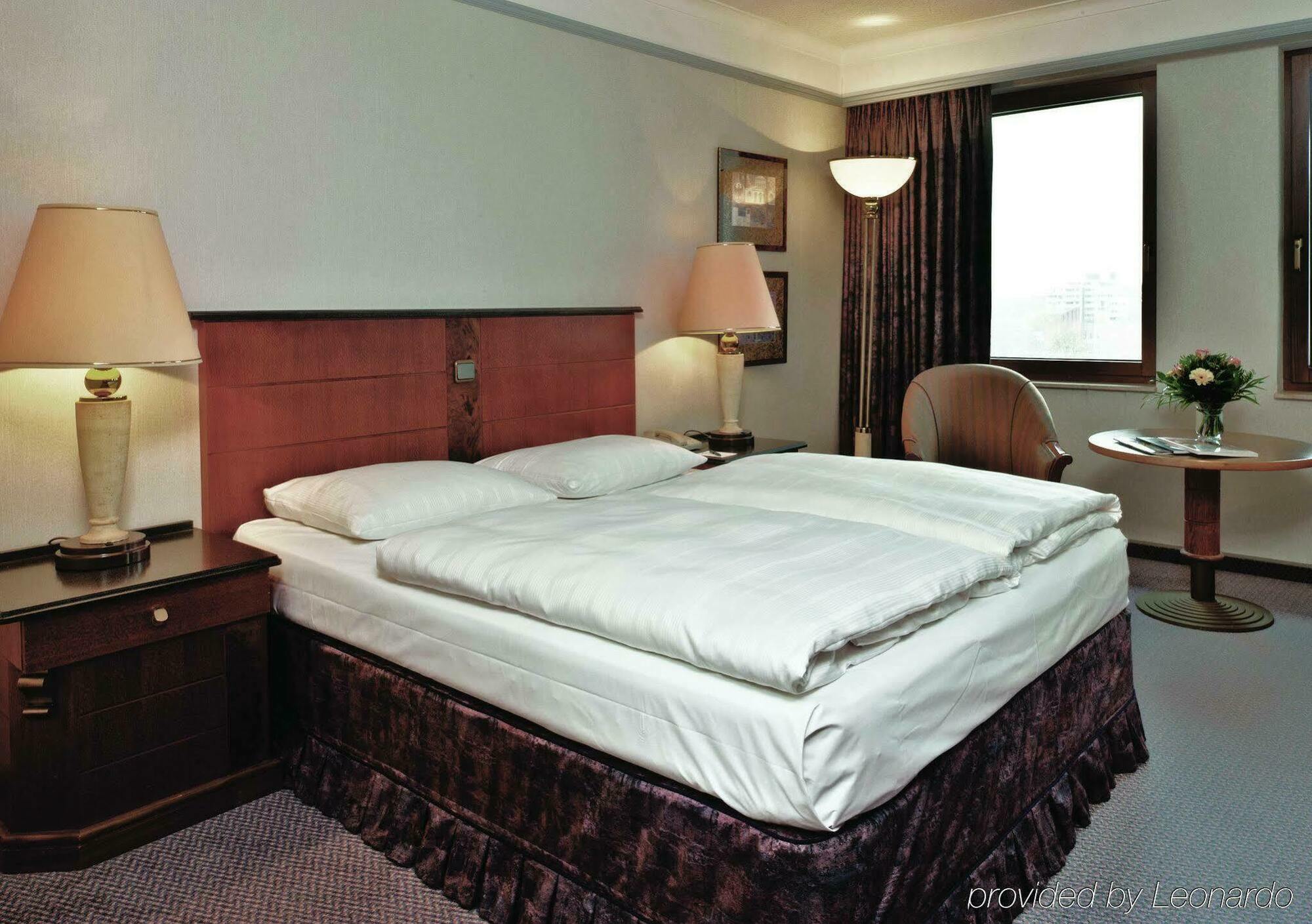 H4 Hotel Hannover Messe Laatzen Екстериор снимка